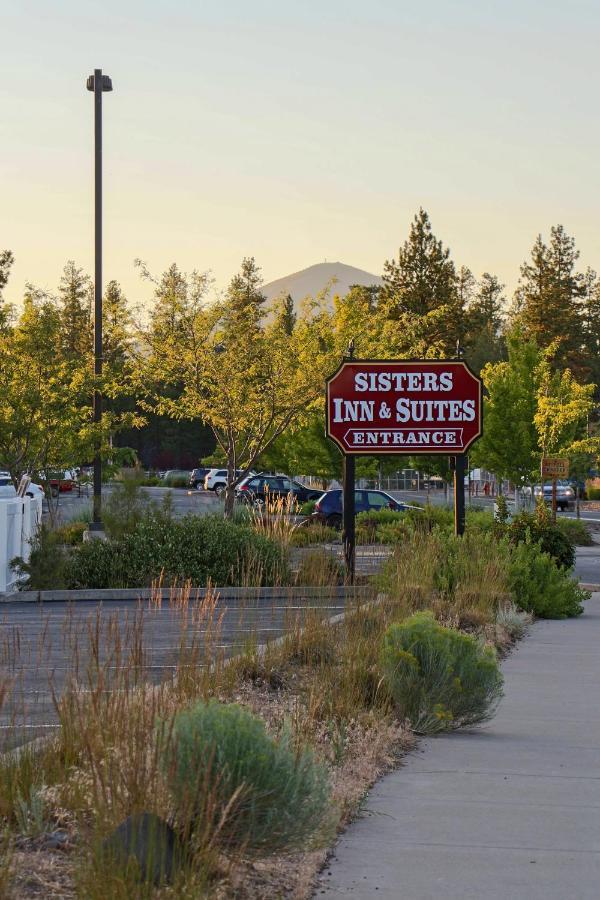Sisters Inn & Suites Екстер'єр фото