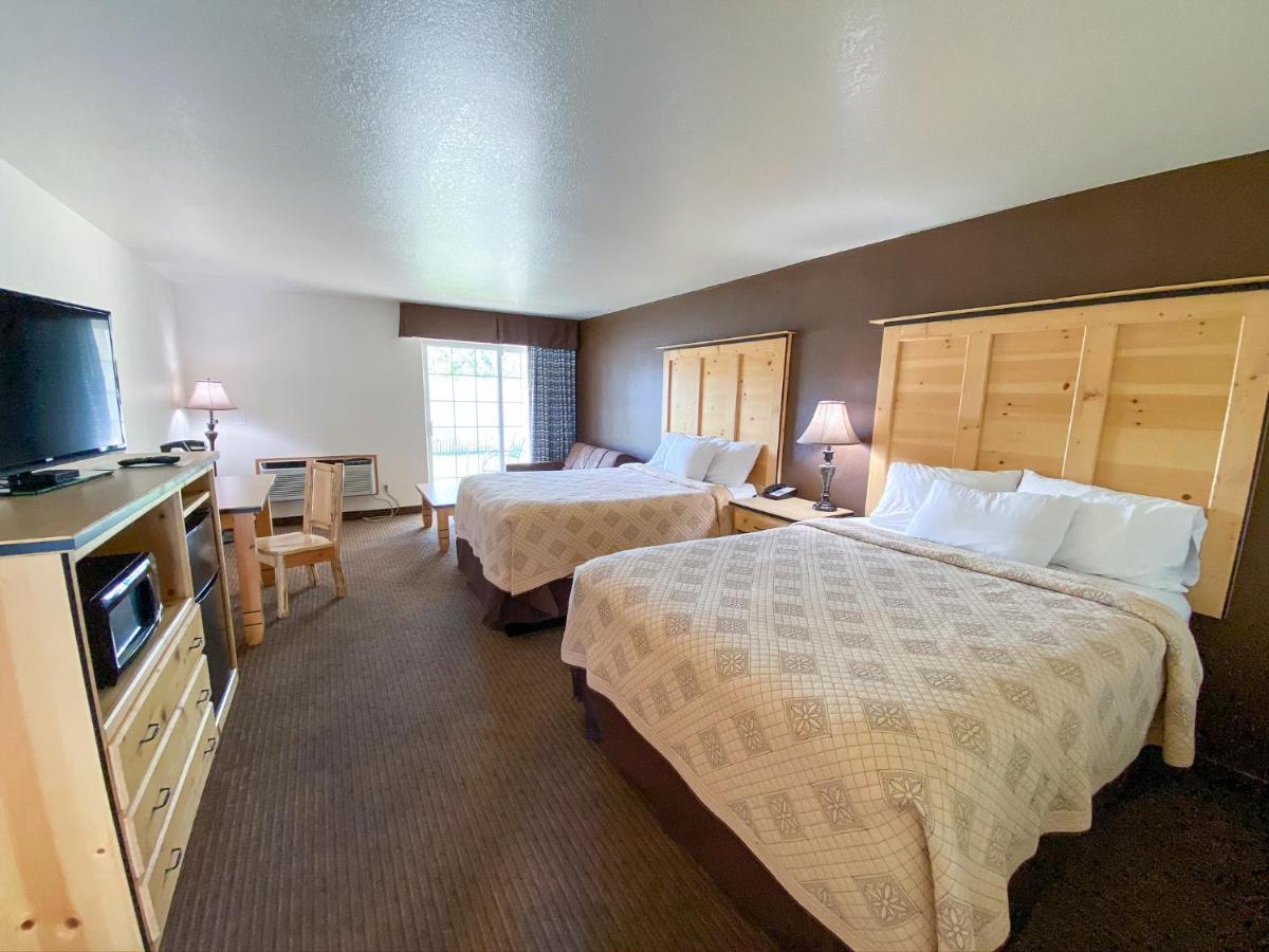 Sisters Inn & Suites Екстер'єр фото