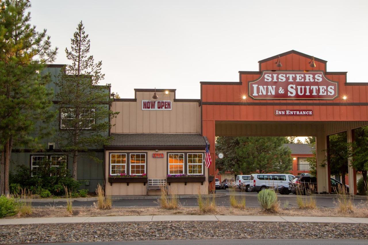 Sisters Inn & Suites Екстер'єр фото