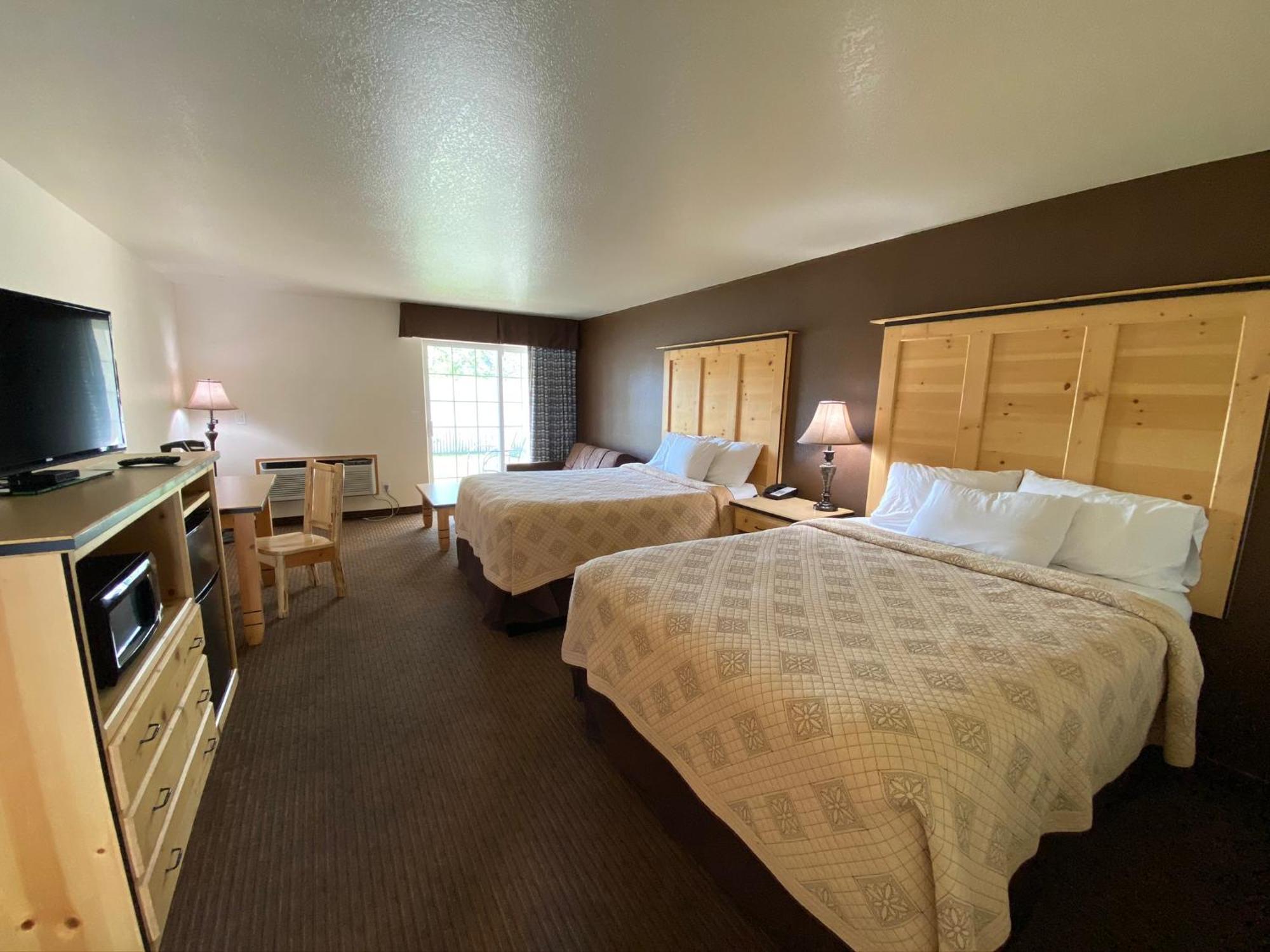 Sisters Inn & Suites Екстер'єр фото